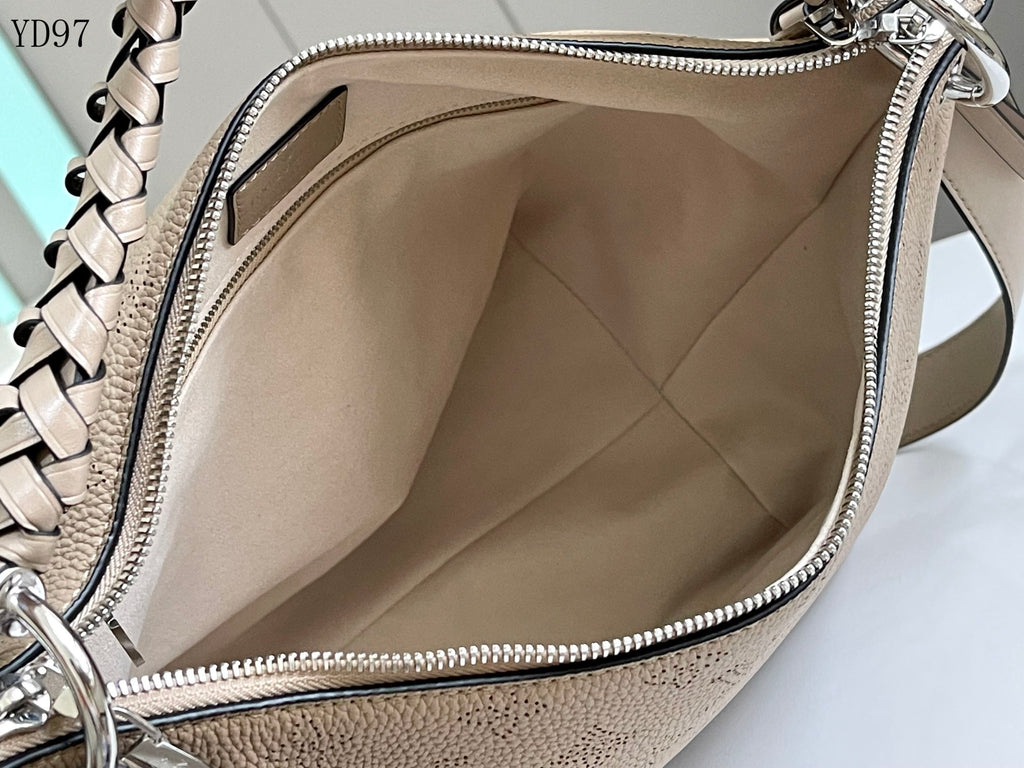Beaubourg Hobo MM Bag