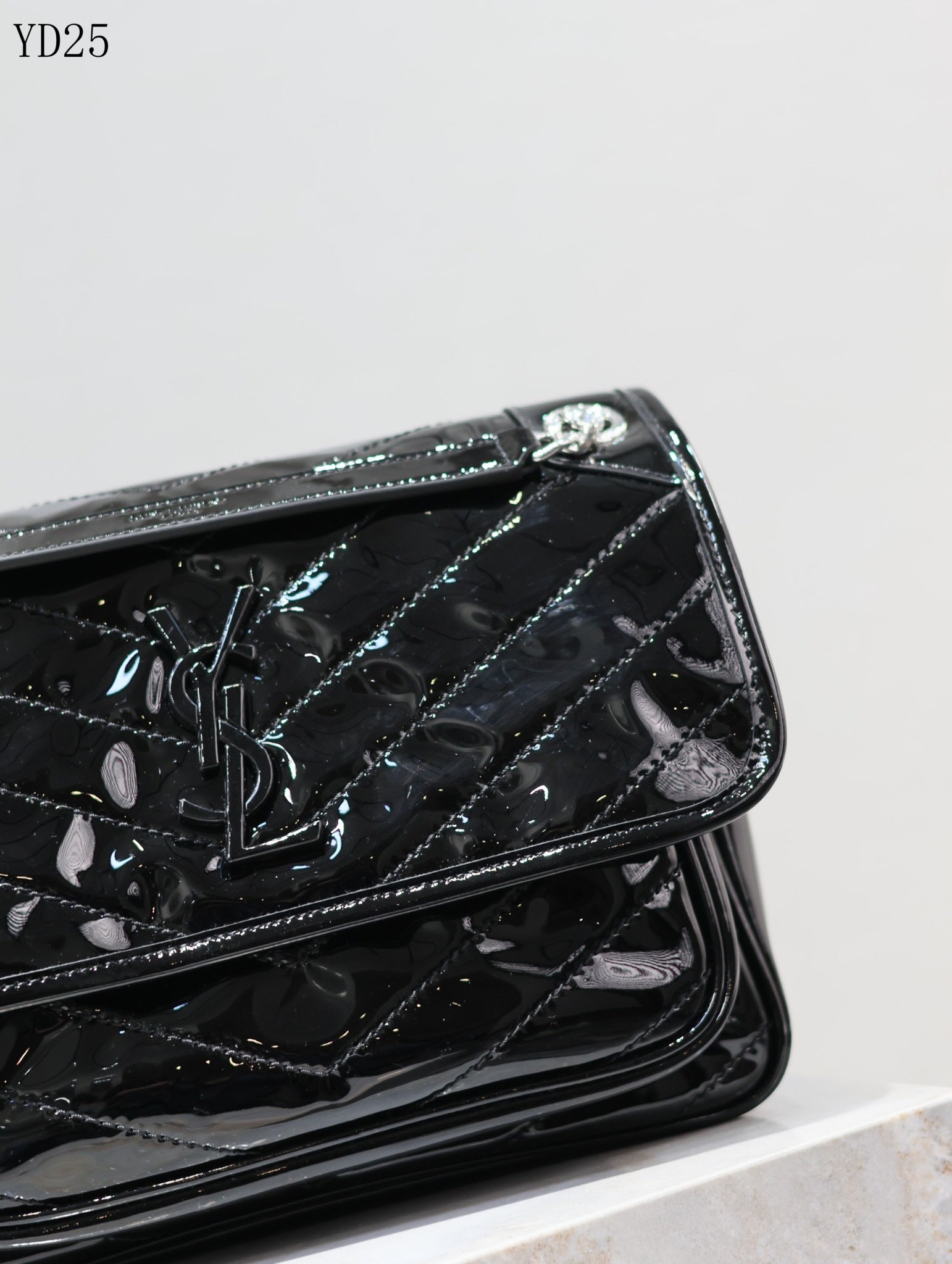 Niki Medium Patent Leather Shoulder Bag