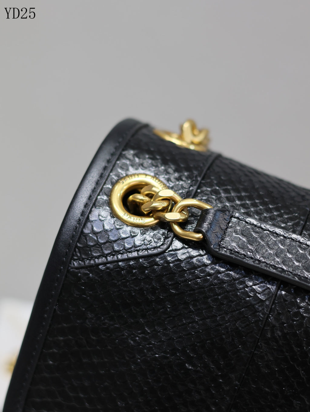 Niki Medium Patent Leather Shoulder Bag