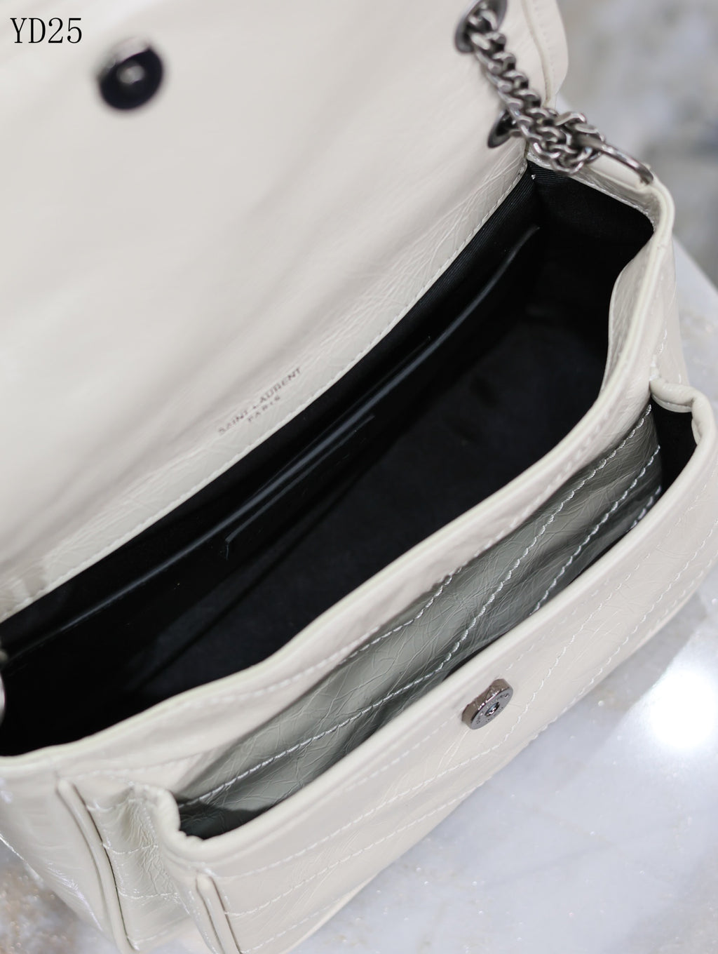 Niki Medium Patent Leather Shoulder Bag