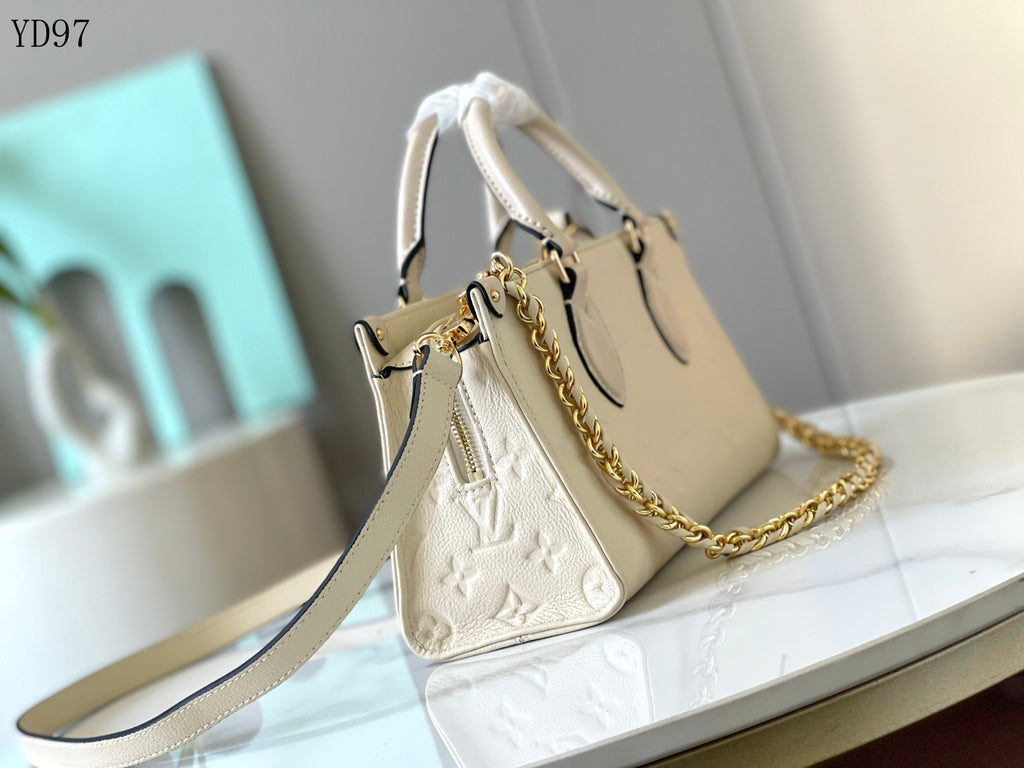 OnTheGo East West Bag