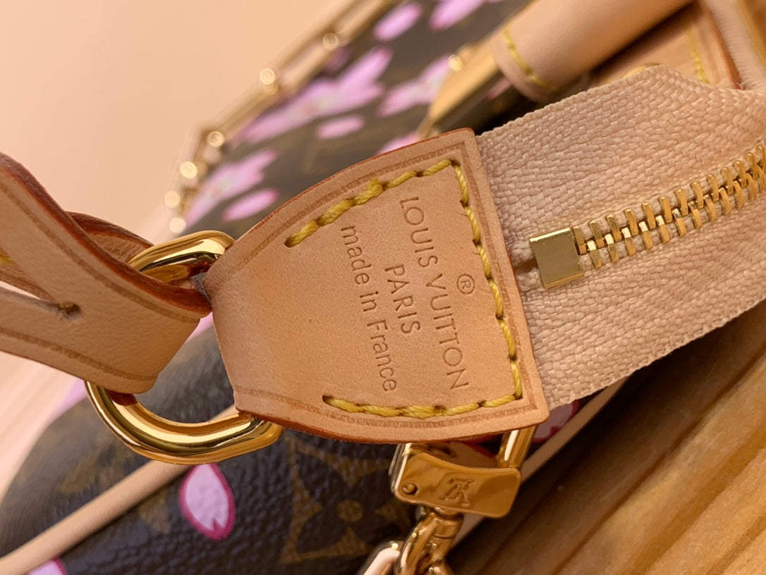 Pochette Accessoires Bag