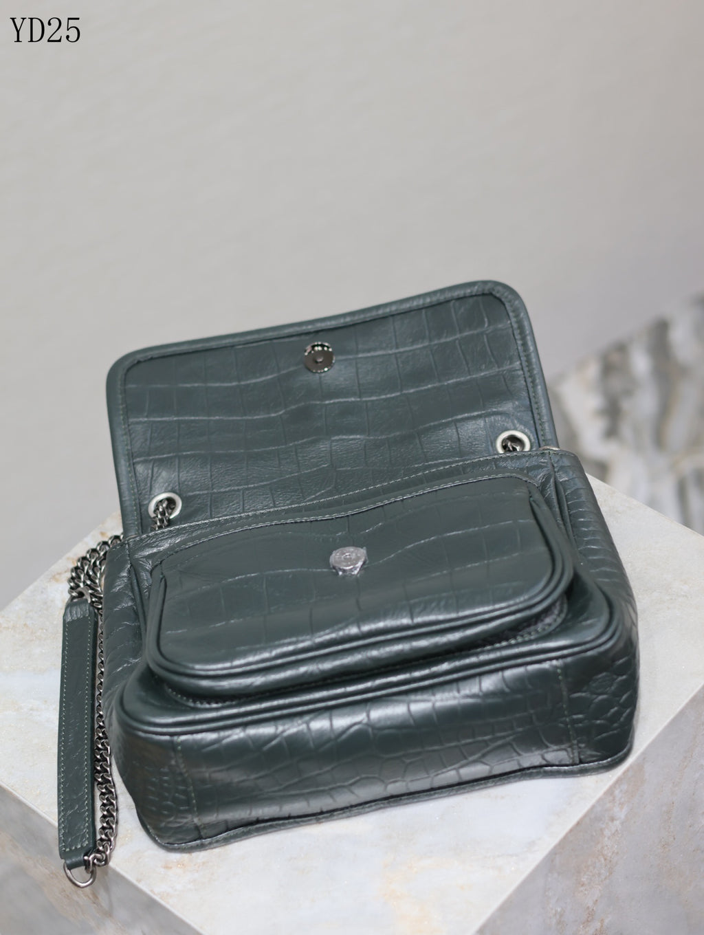 Niki Medium Patent Leather Shoulder Bag