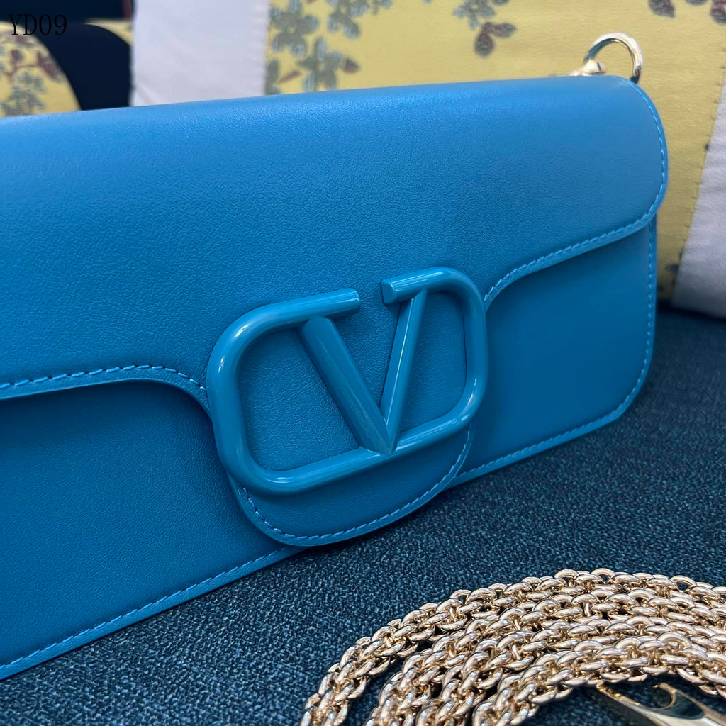 Garavani VLogo Signature Bag