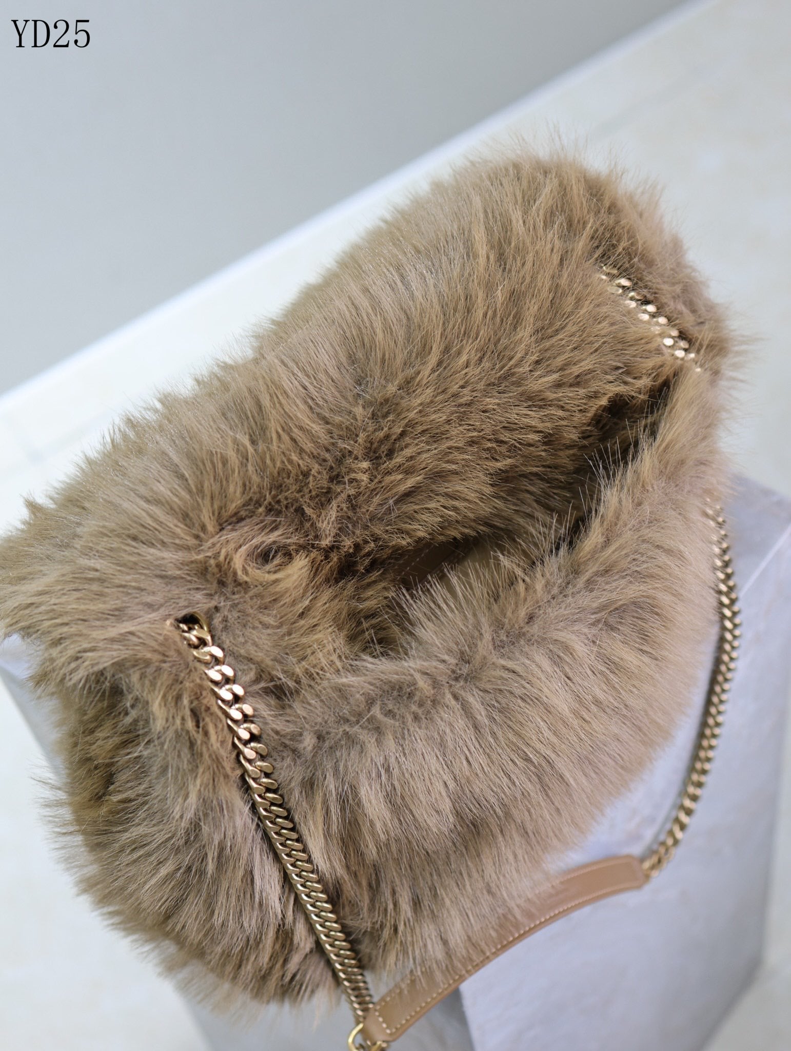 Niki Medium in Shearling Bag