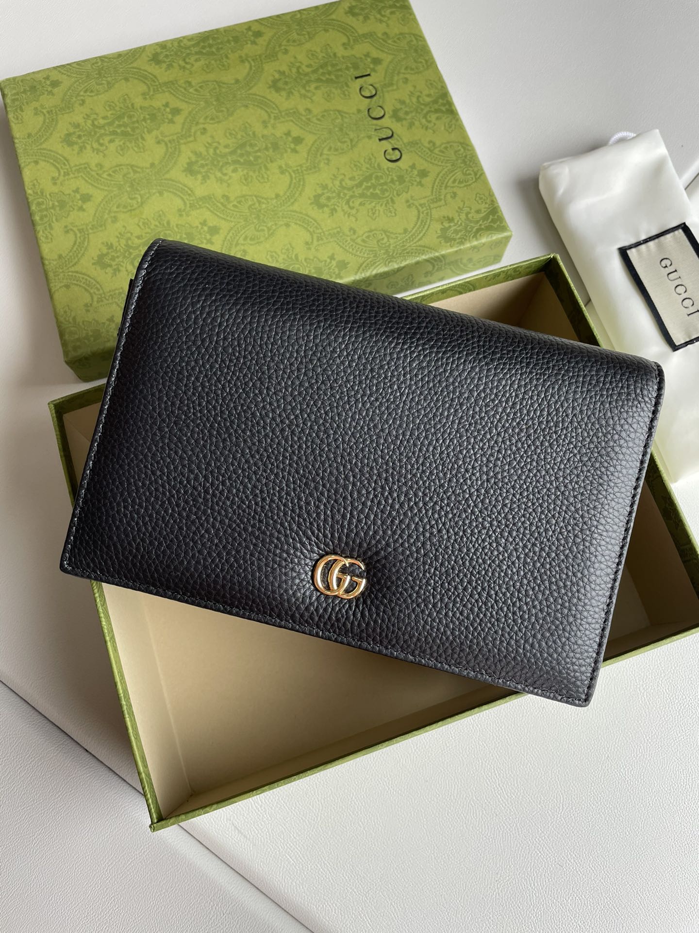 GG Marmont Pebbled Leather Wallet on Chain