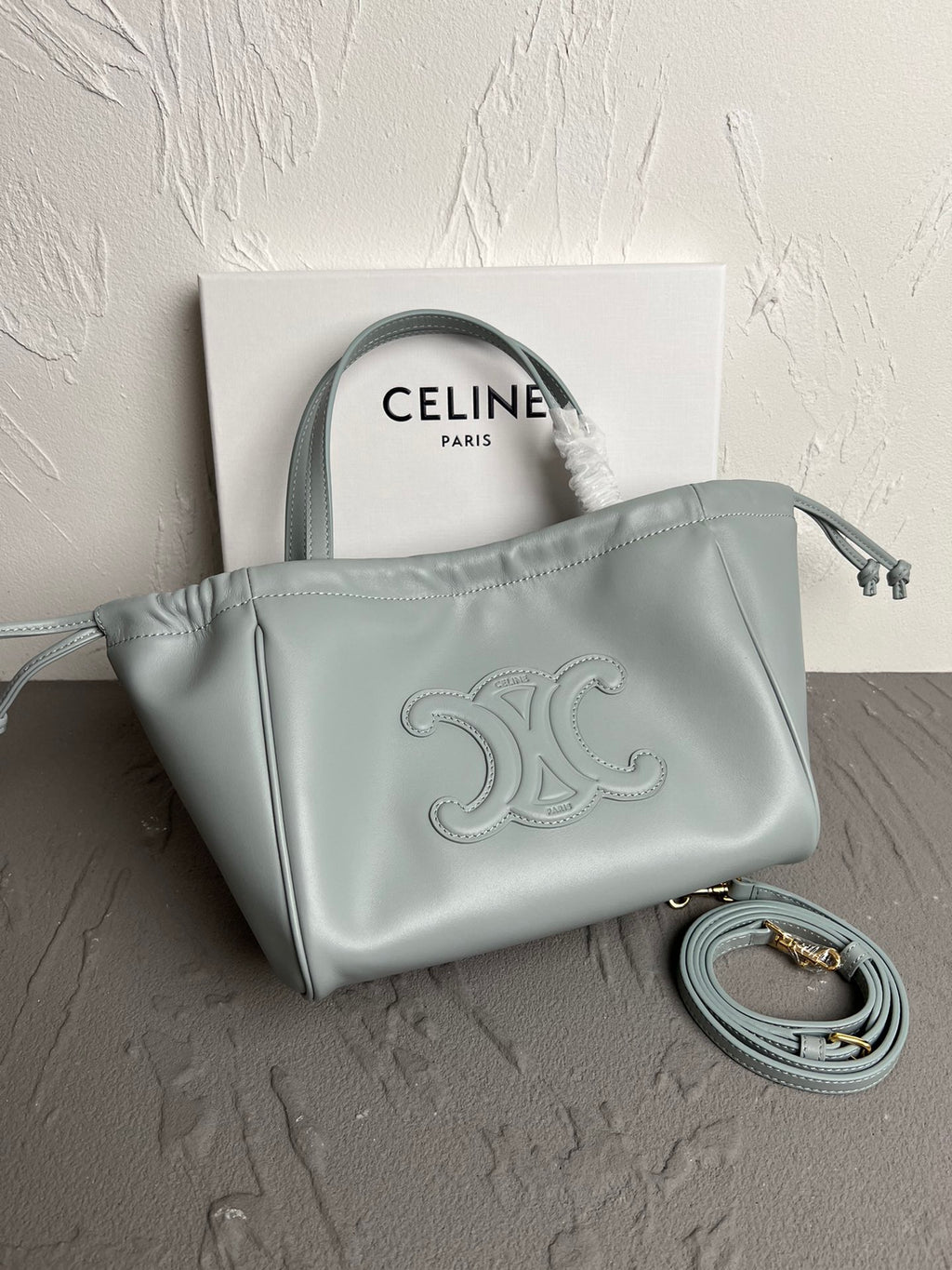 Mini Cuir Cabas Leather Drawstring Bag