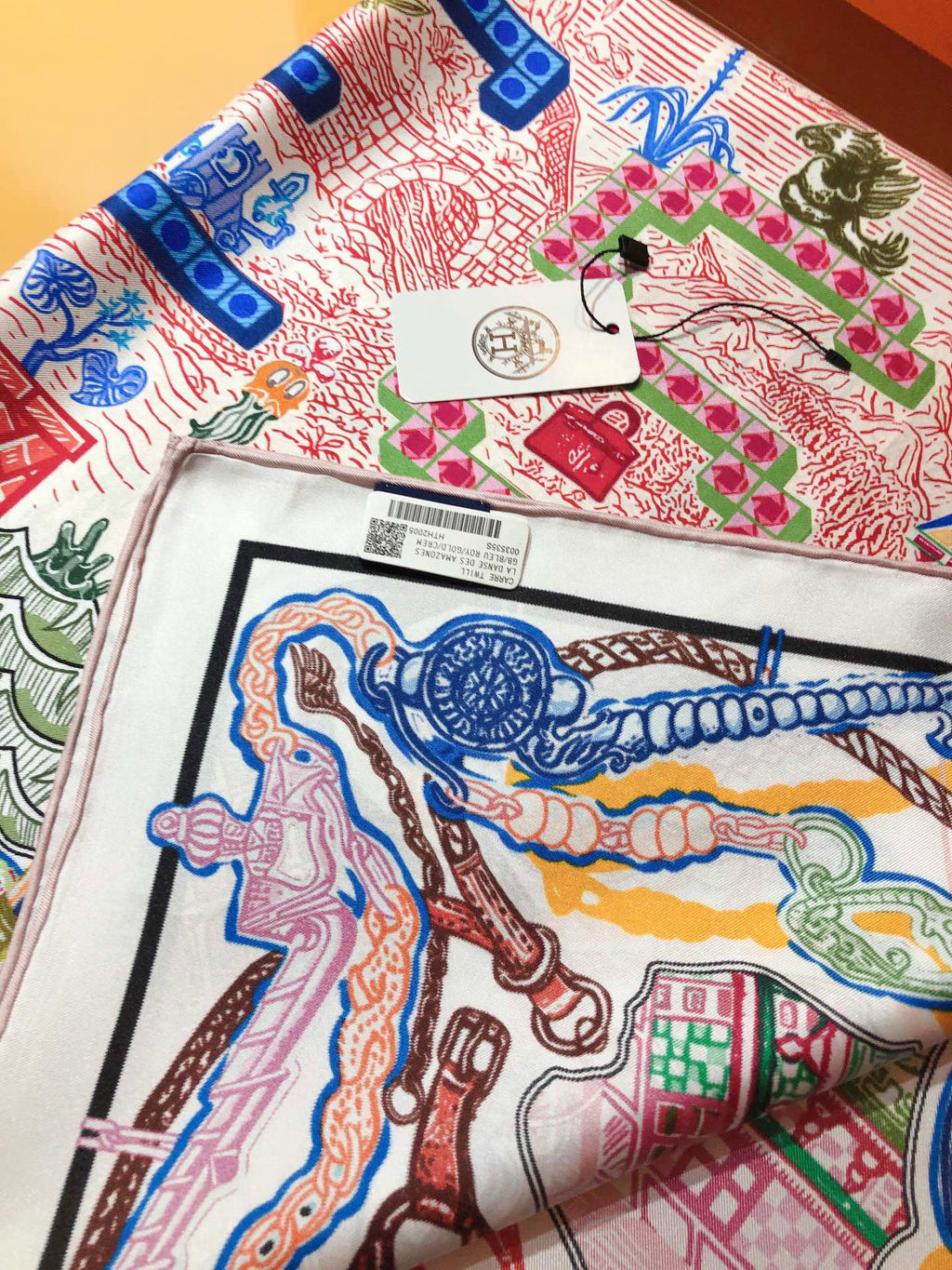 Super Silk Quest Scarf 90