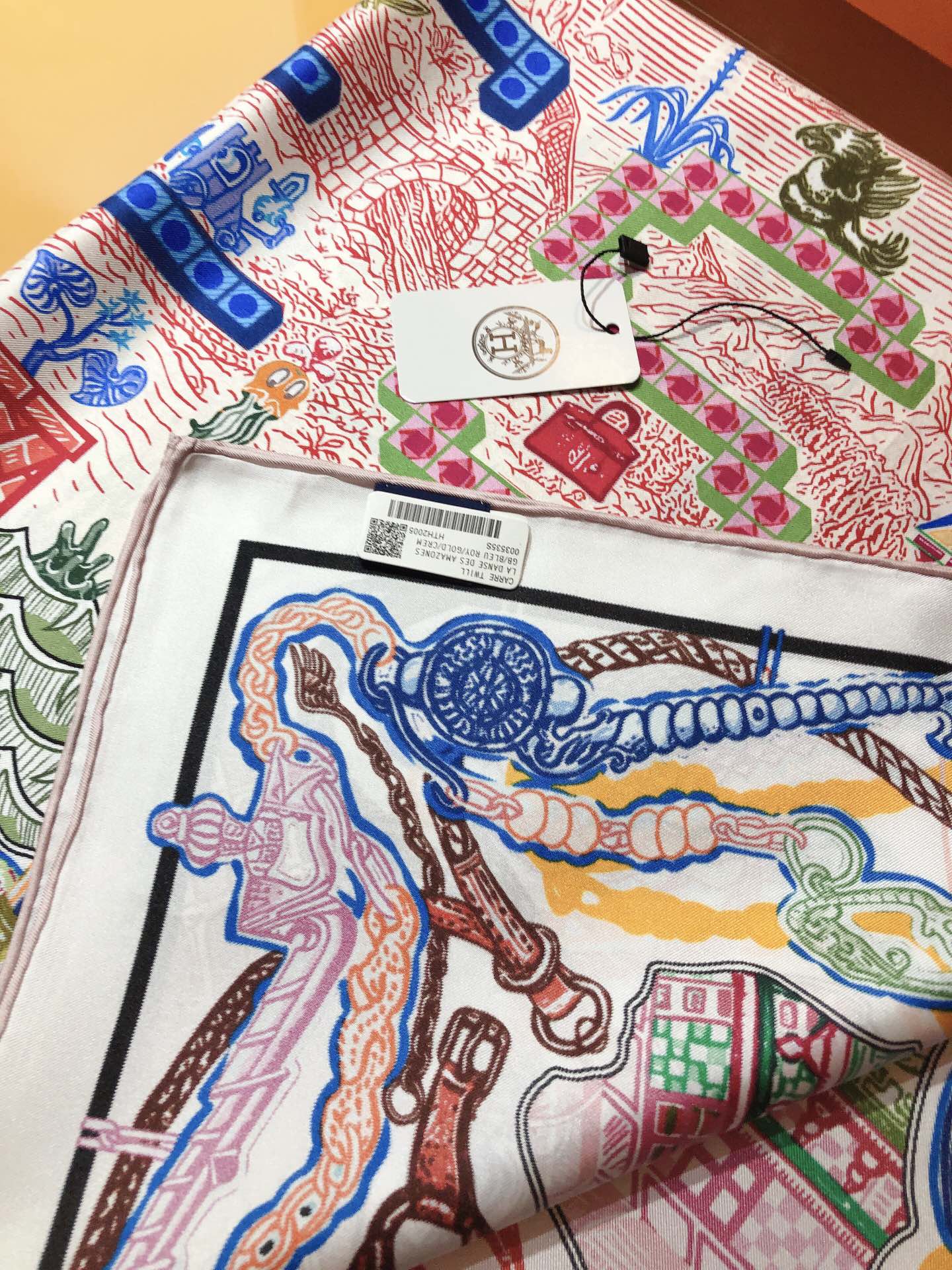 Super Silk Quest Scarf 90