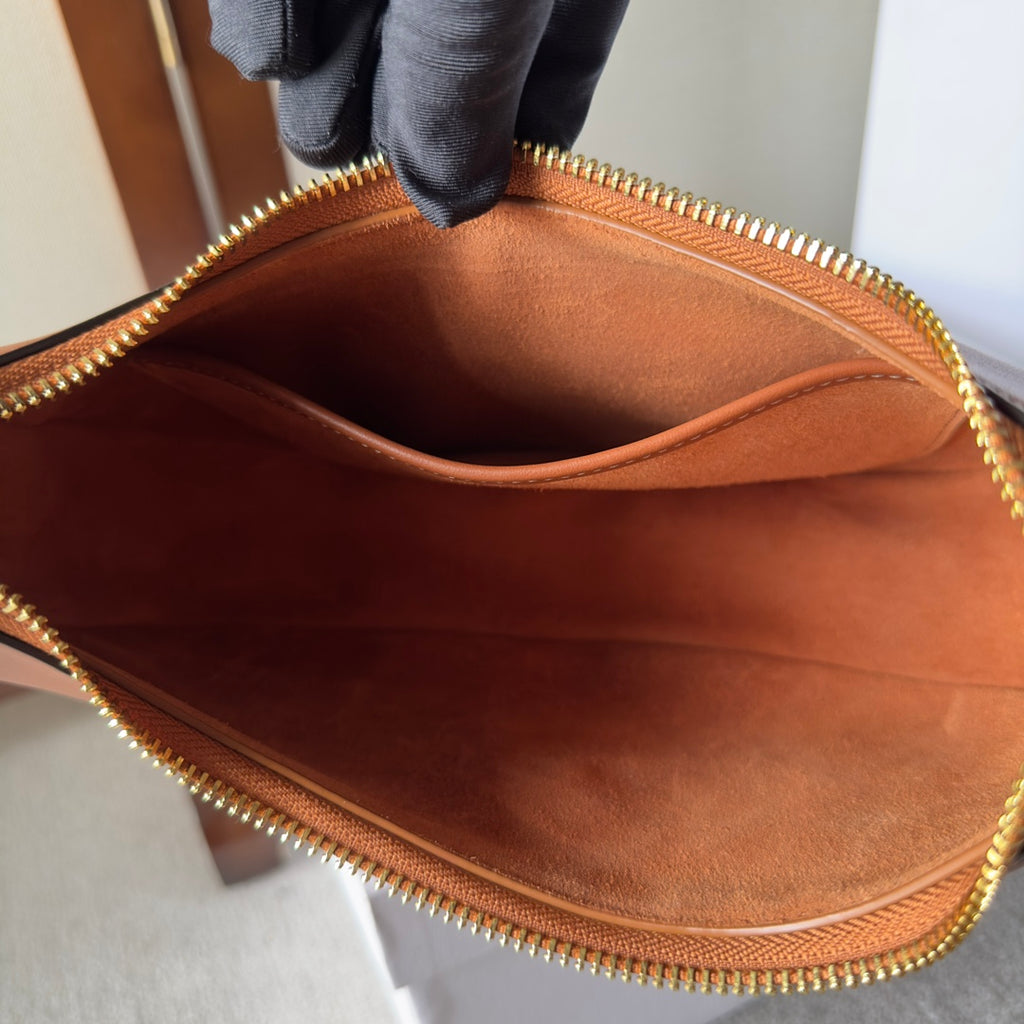 Heloïse Triomphe Small Leather Shoulder Bag