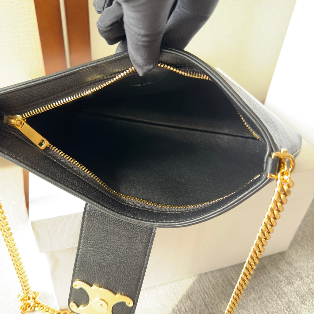 Triomphe Soft Calfskin Shoulder Bag