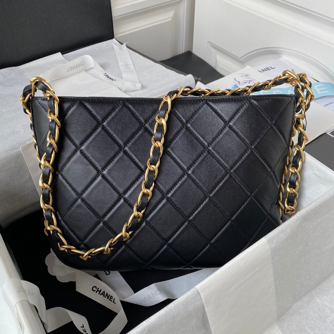 Quilted Lambskin Shoulder Bag with Gold Chain