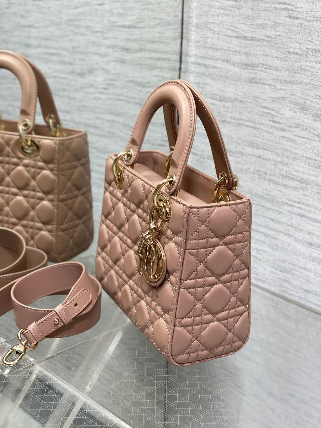 Lady Quilted Leather Top Handle Bag