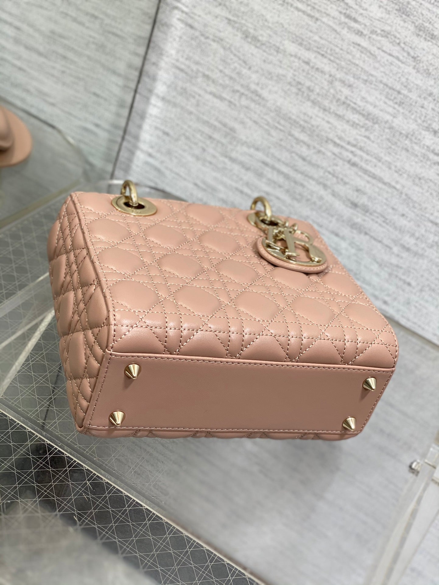 Lady Quilted Leather Top Handle Bag