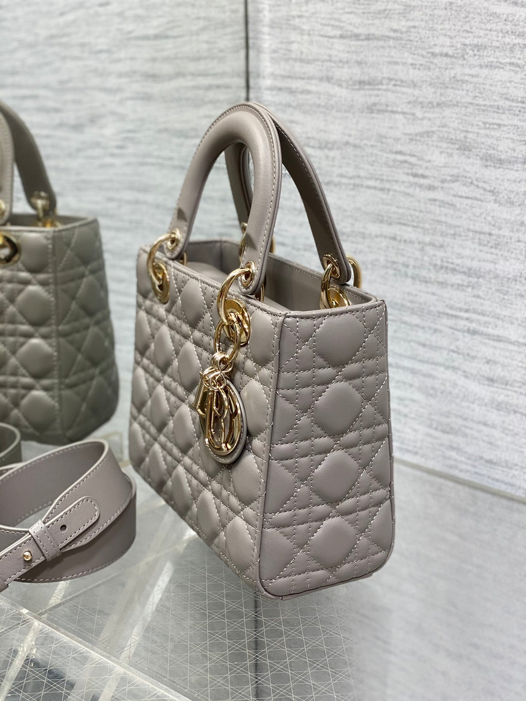 Lady Quilted Leather Top Handle Bag