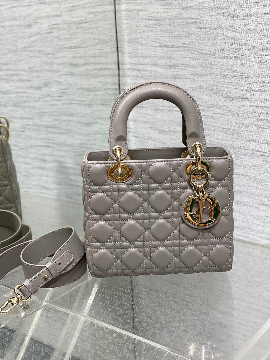 Lady Quilted Leather Top Handle Bag