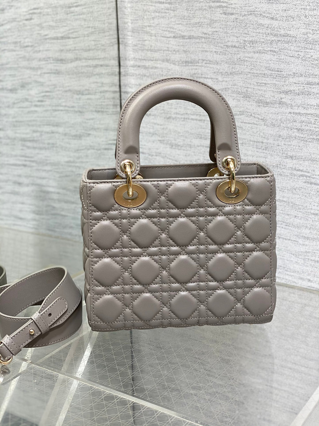 Lady Quilted Leather Top Handle Bag