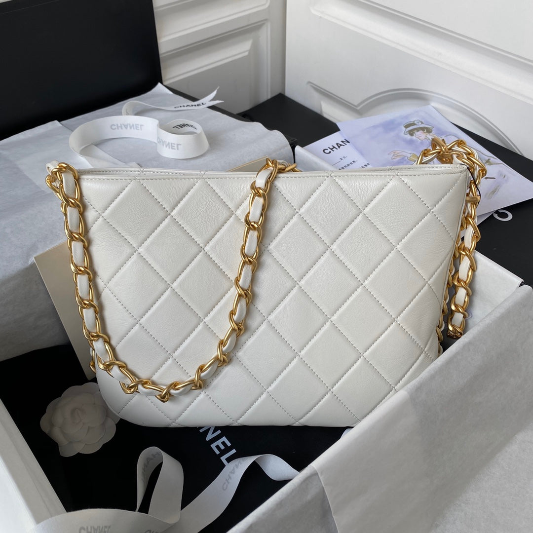 White Quilted Lambskin Shoulder Bag with Gold Chain