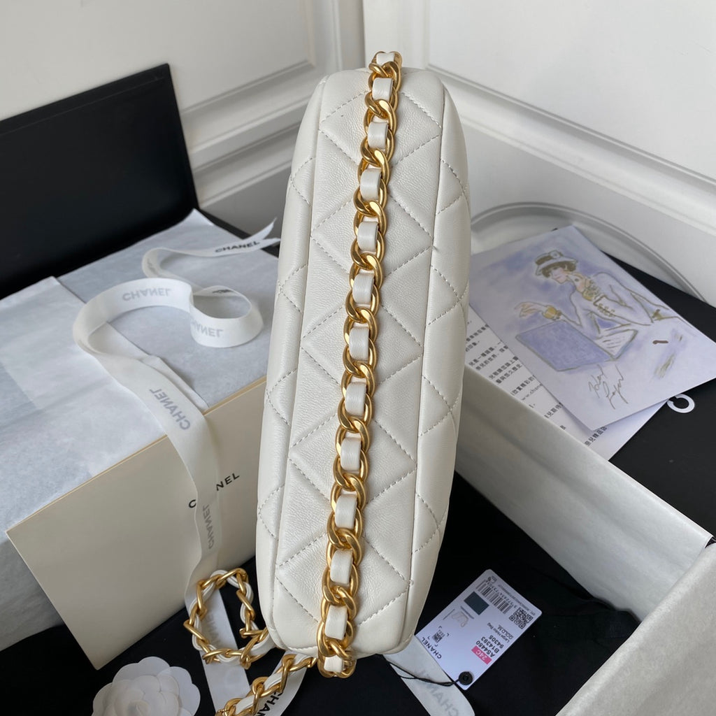 White Quilted Lambskin Shoulder Bag with Gold Chain