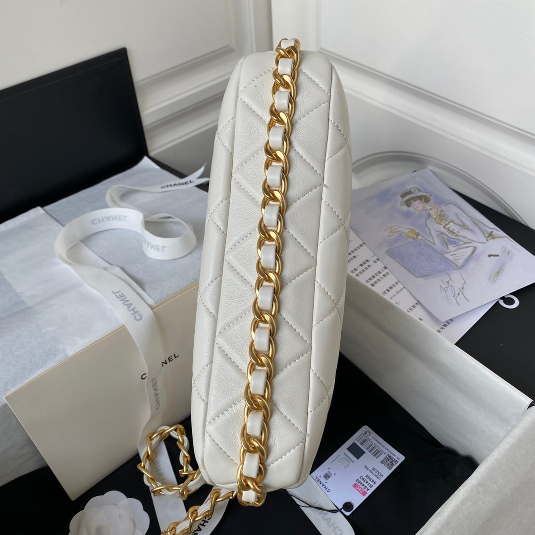White Quilted Lambskin Shoulder Bag with Gold Chain