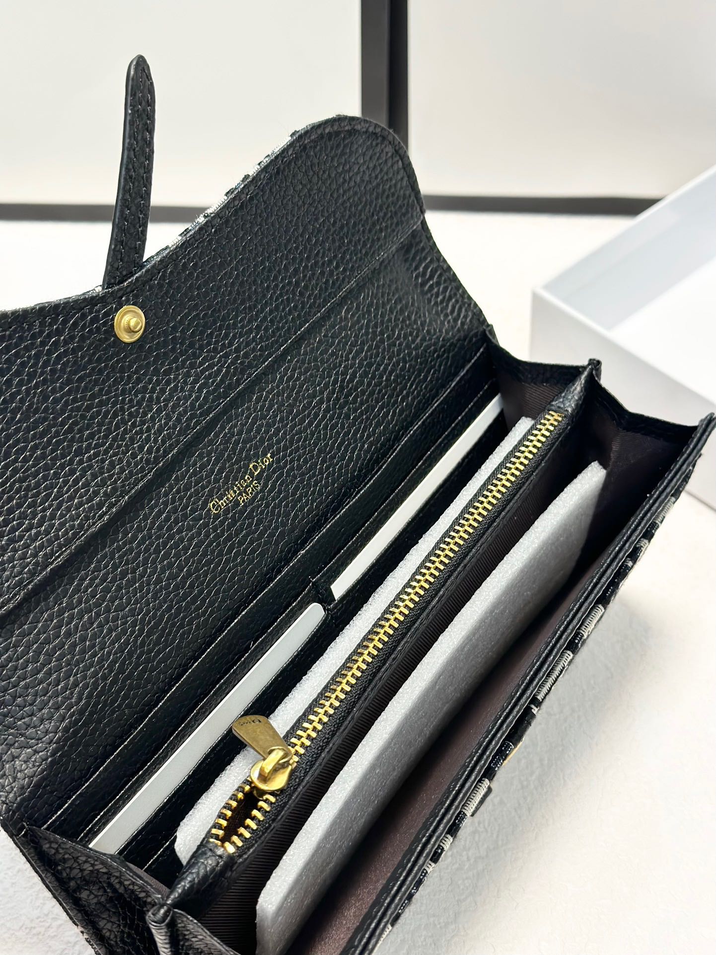 Oblique Canvas Long Wallet – Black & Beige