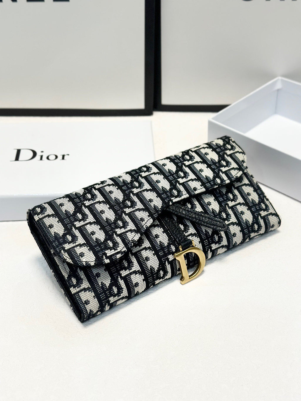 Oblique Canvas Long Wallet – Black & Beige