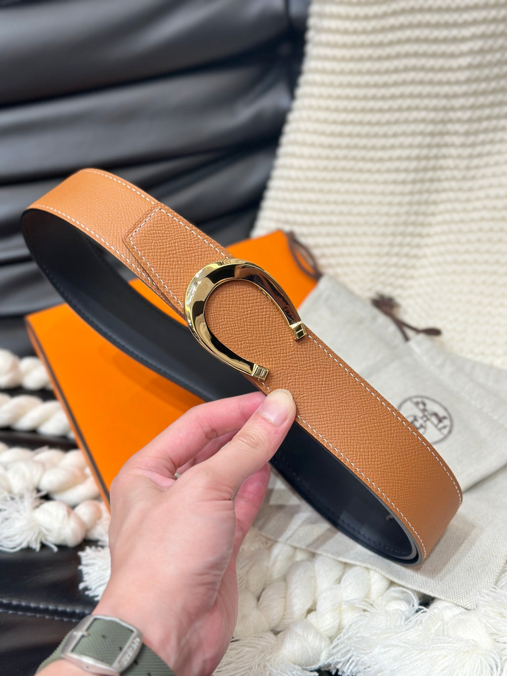 Luck Reversible Leather Belt – Gold C-Shaped Buckle