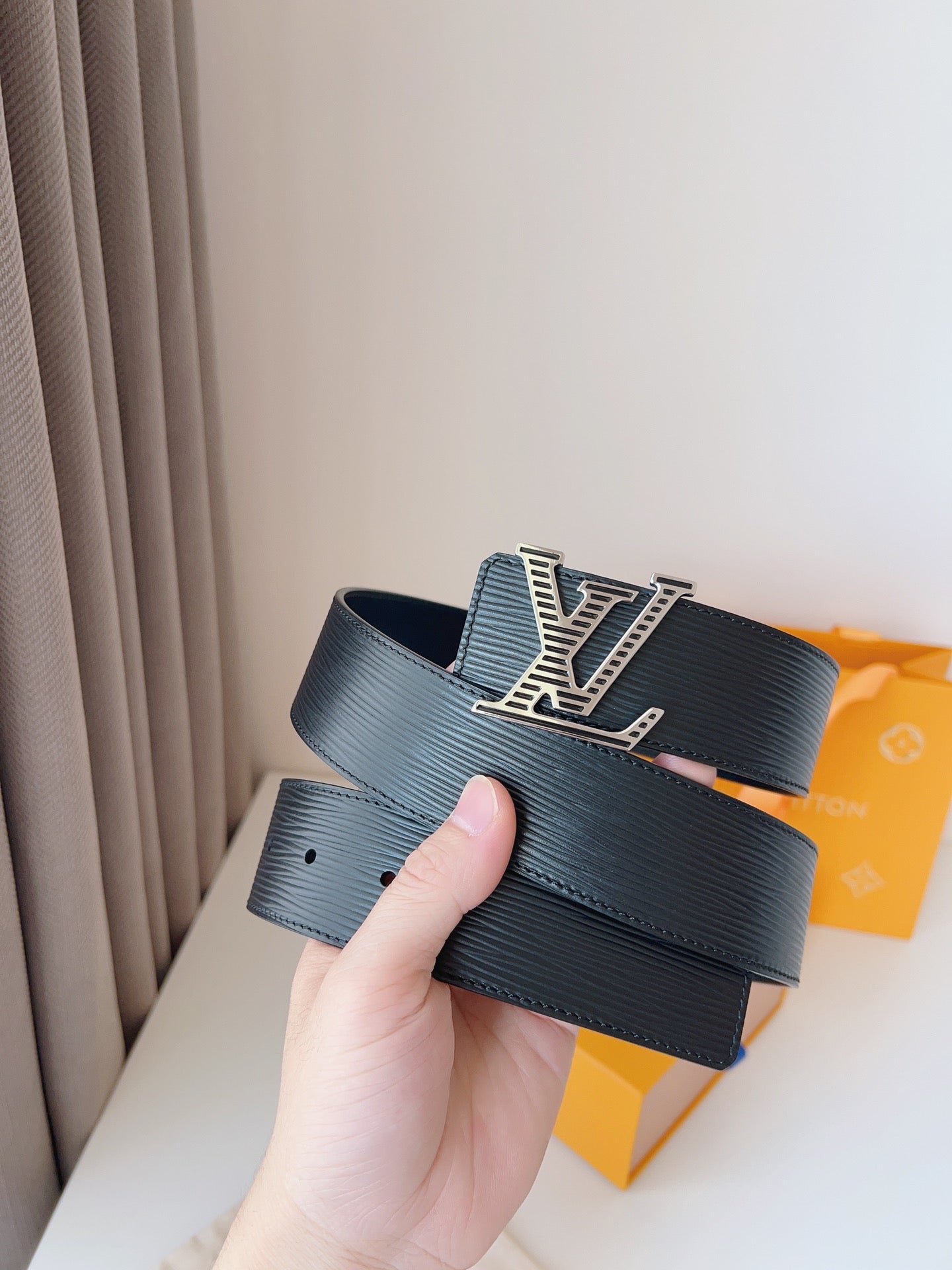 Epi Leather LV Initiales Belt