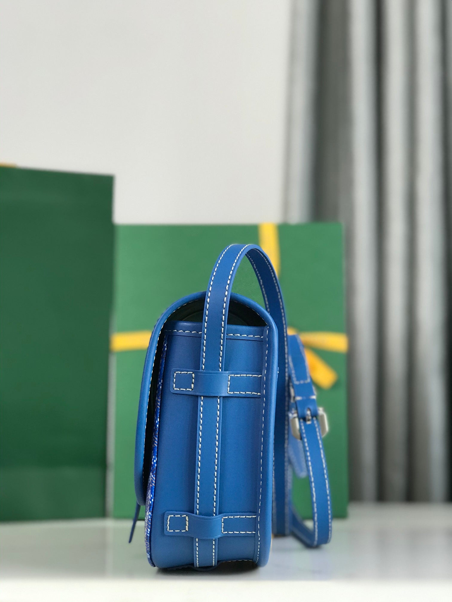 Belvédère II Messenger Bag