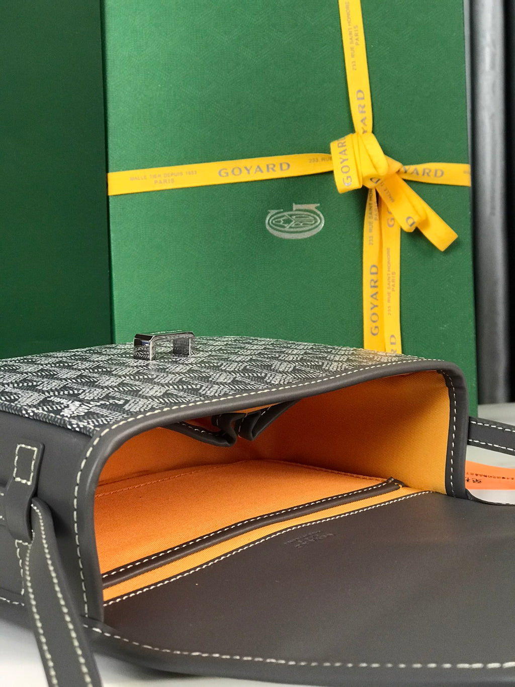 Belvédère II Messenger Bag