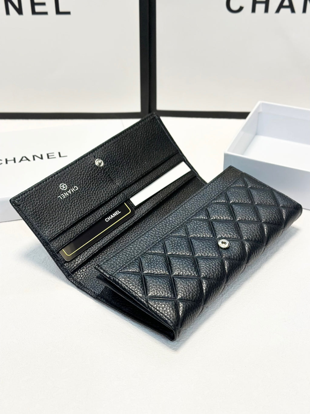 Quilted Black Leather Wallet with Silver Logo