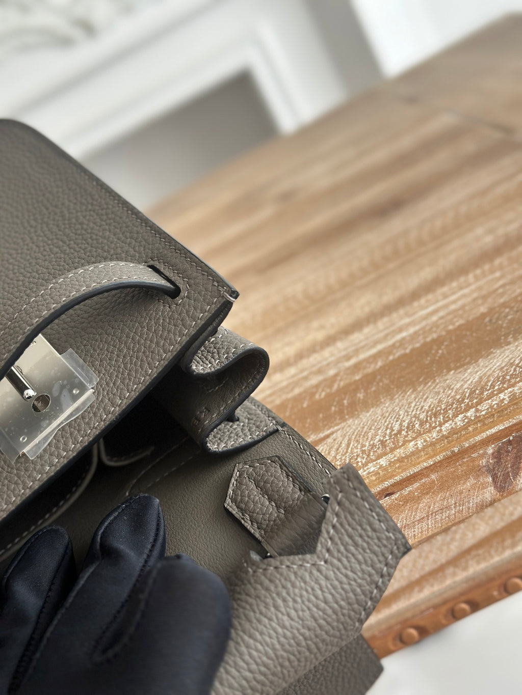 Jypsiere 28cm – Togo Leather | Pewter Grey | Silver Hardware