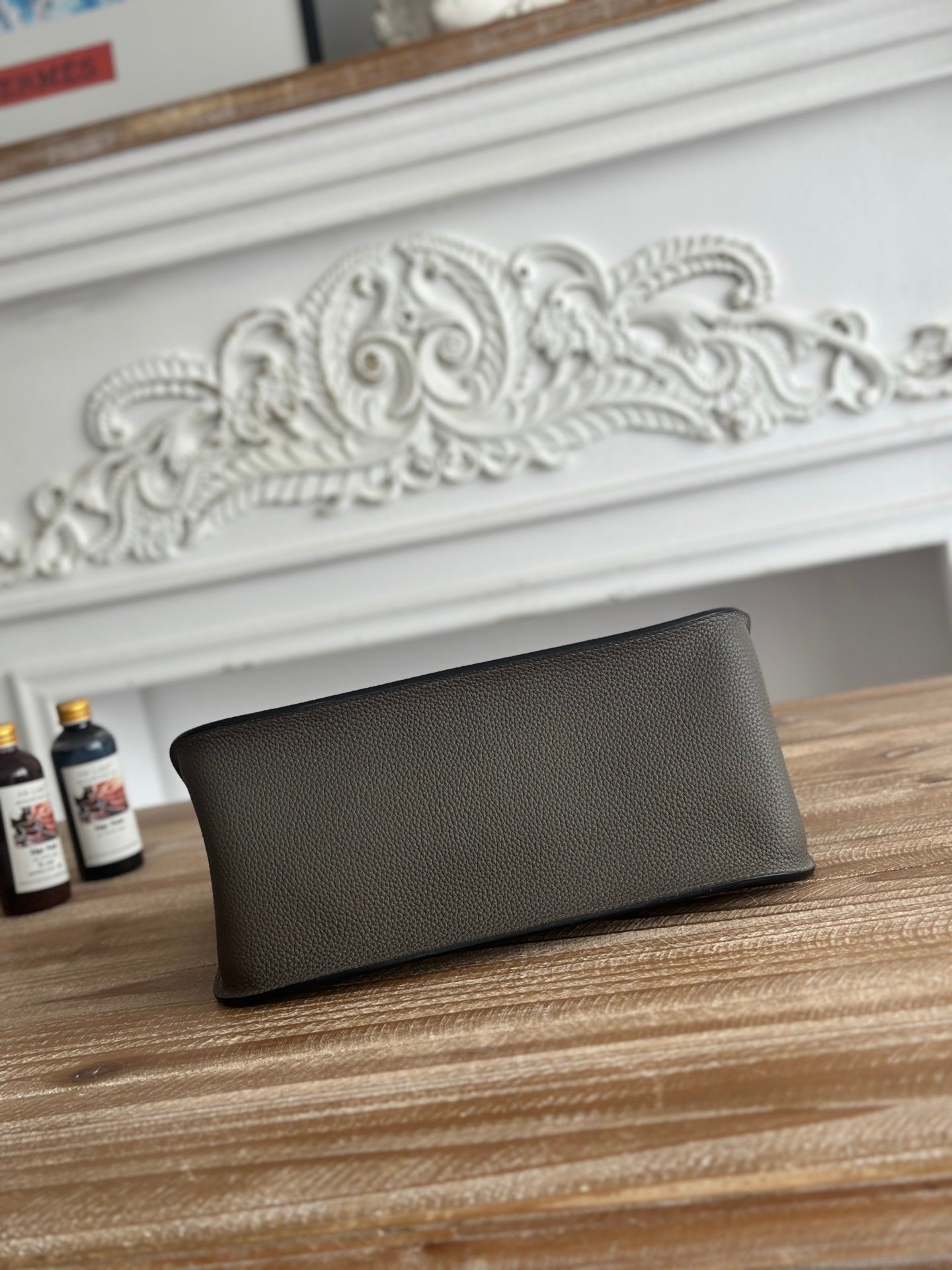 Jypsiere 28cm – Togo Leather | Pewter Grey | Silver Hardware