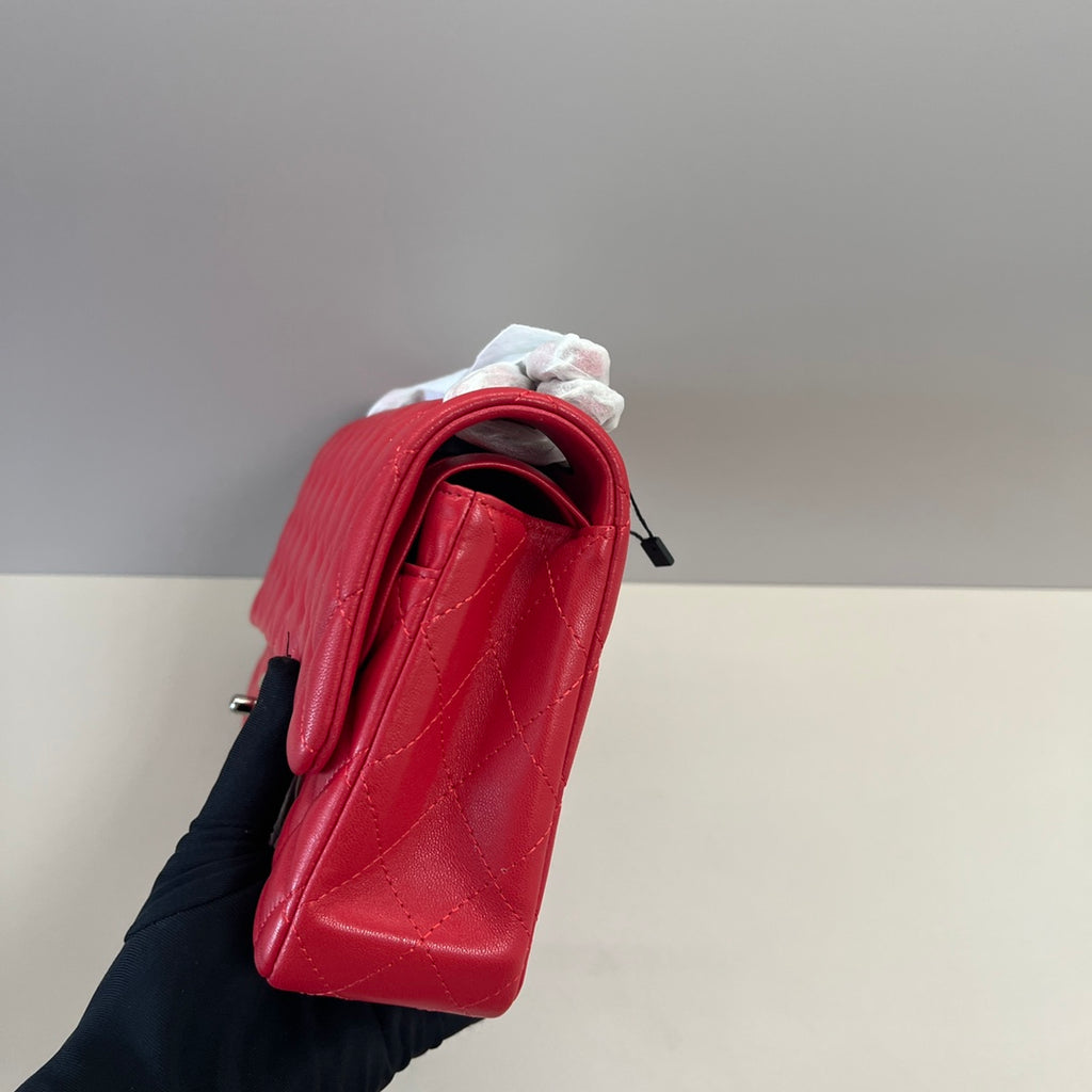 2.55 Medium Flap Bag