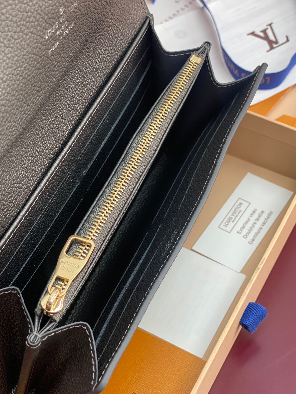 Sarah Wallet – Monogram Empreinte Leather