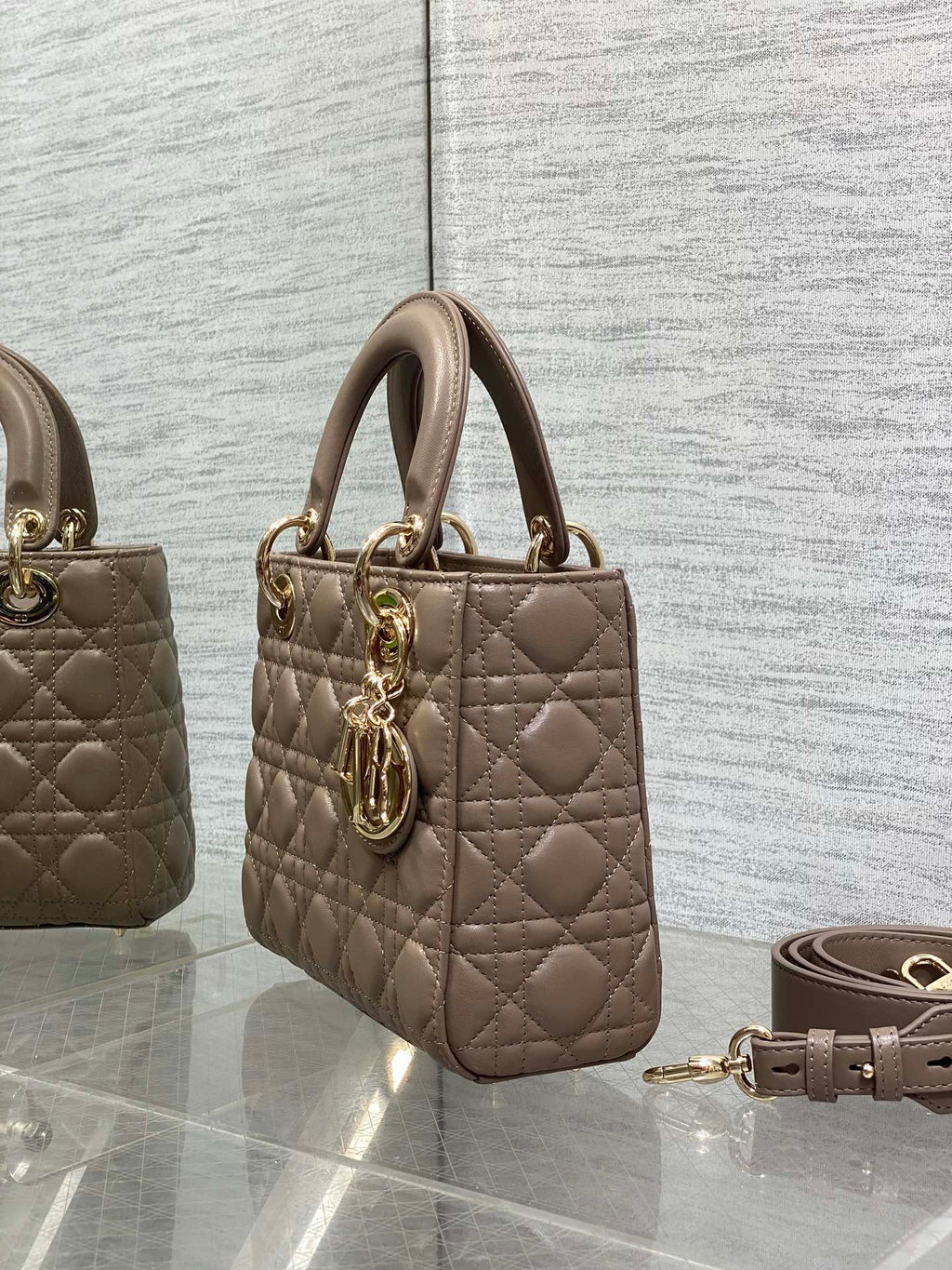 Lady Quilted Leather Top Handle Bag