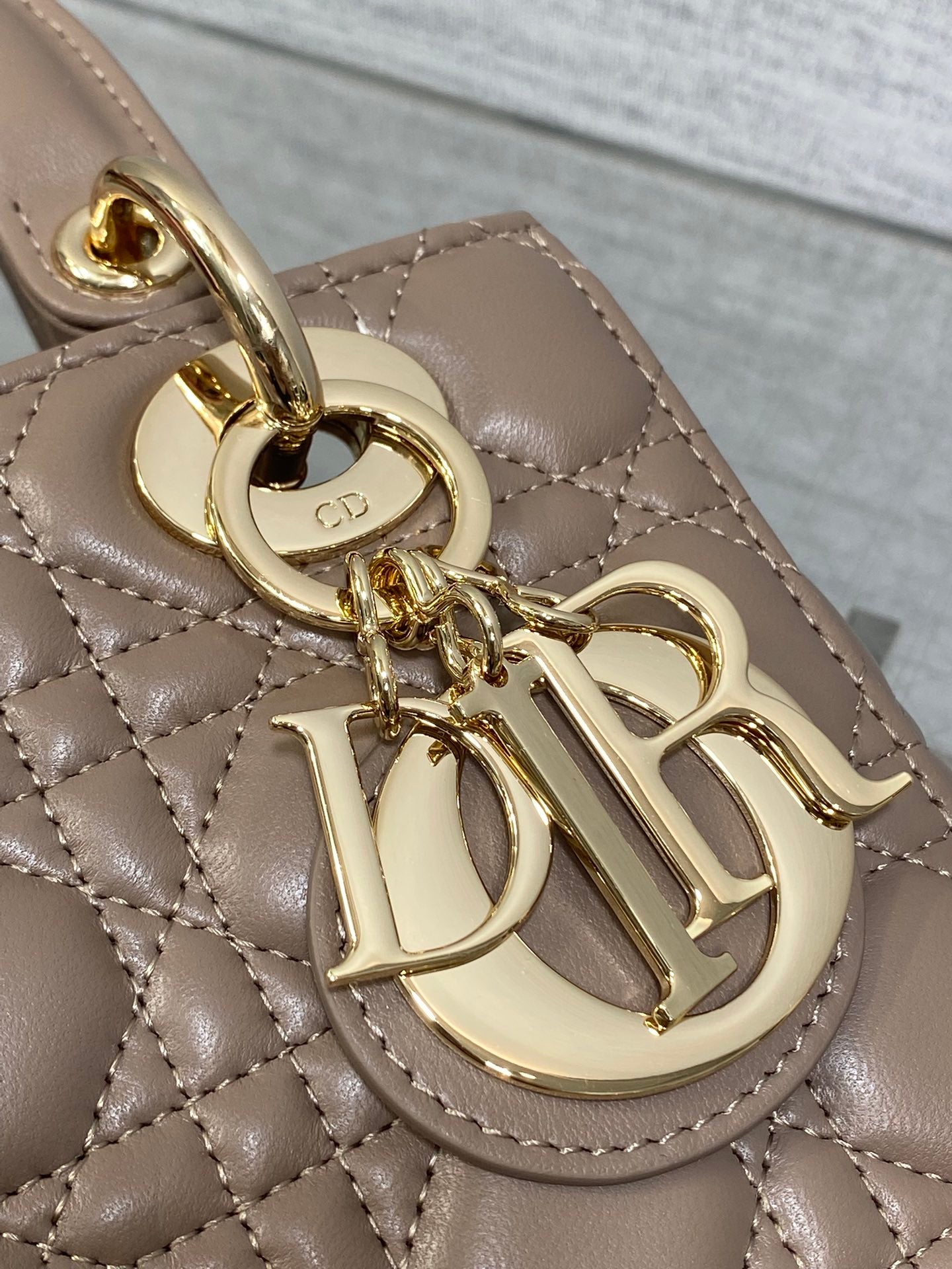 Lady Quilted Leather Top Handle Bag