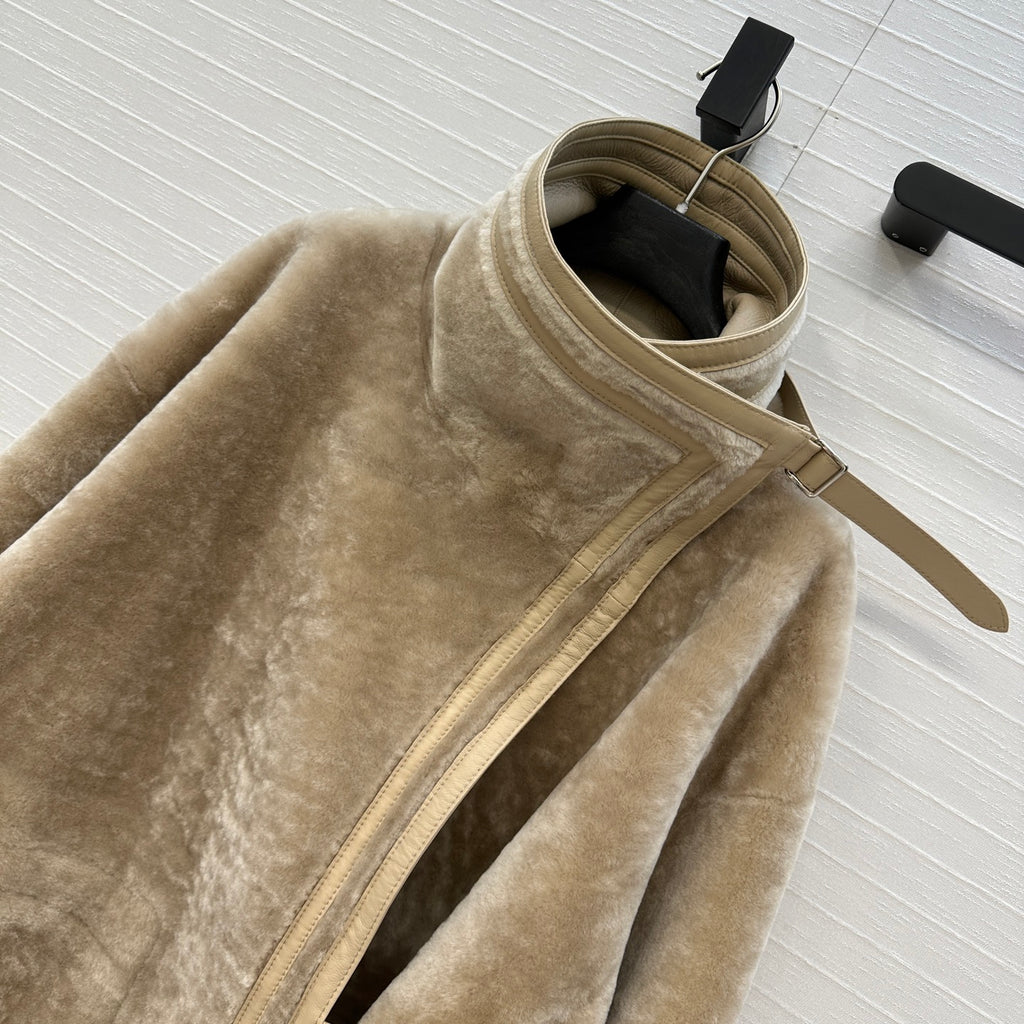 Shearling Reversible Coat – Sand Beige Edition