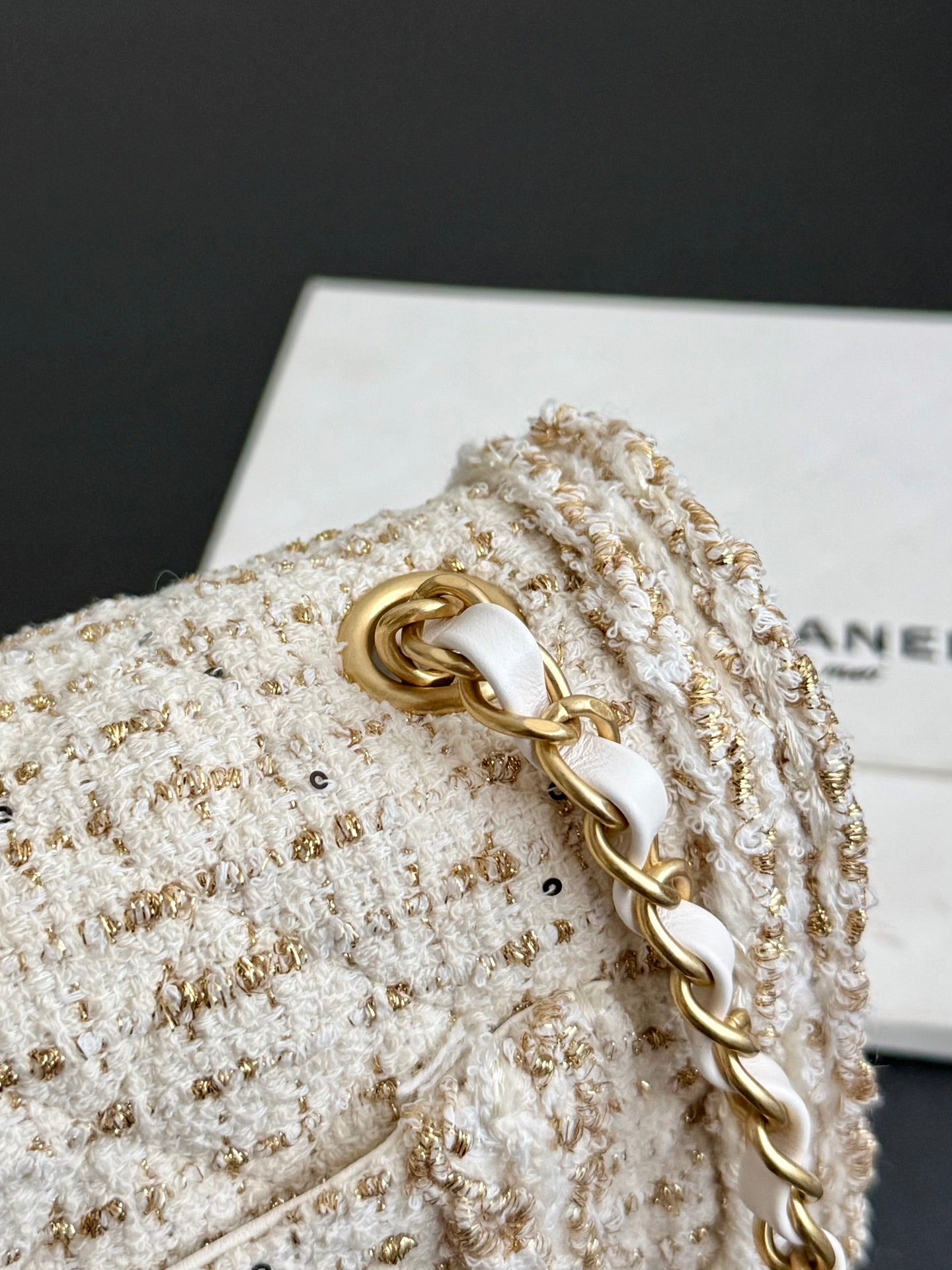 26 Tweed Flap Shoulder Bag