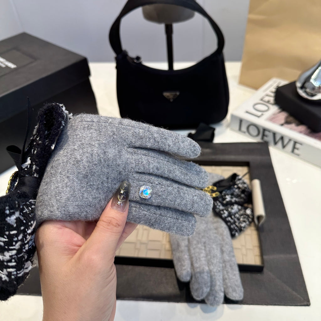 Bow Detail Knit Gloves