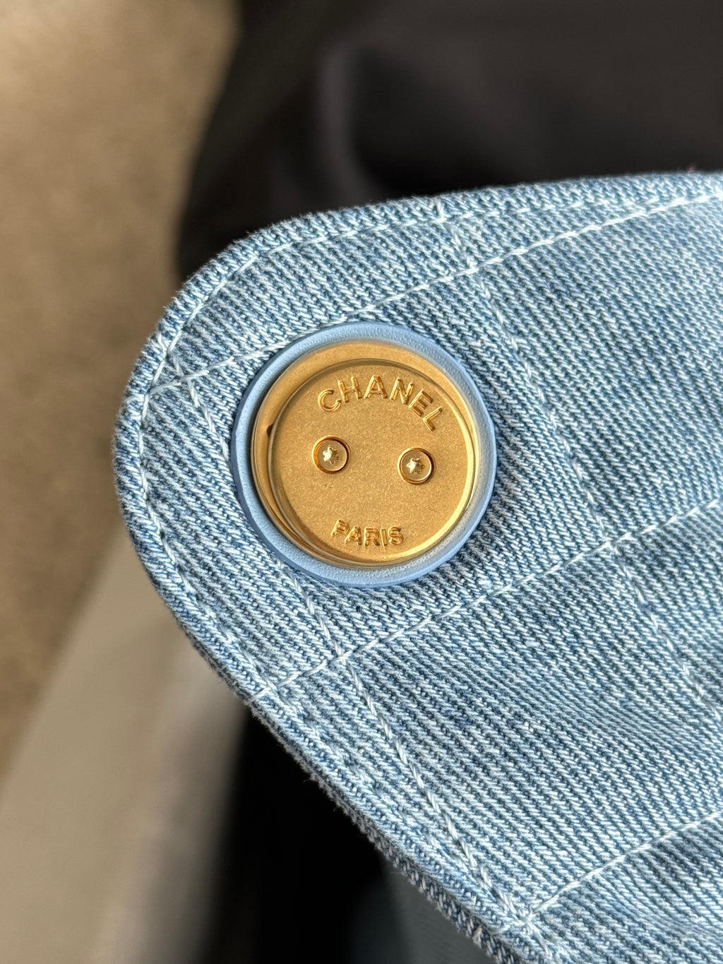 25 Large Quilted Handbag