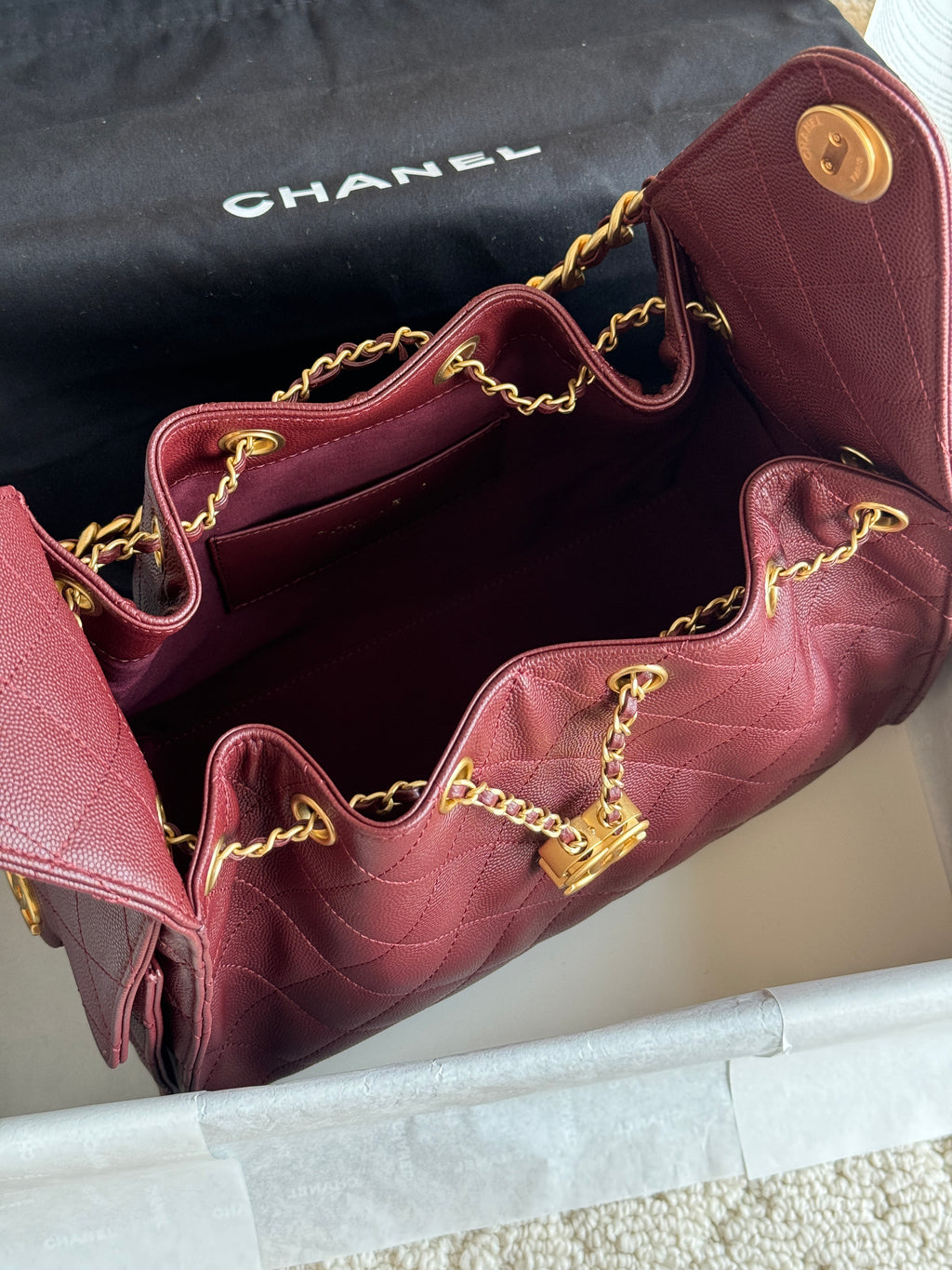 25 Medium Quilted Hobo Handbag