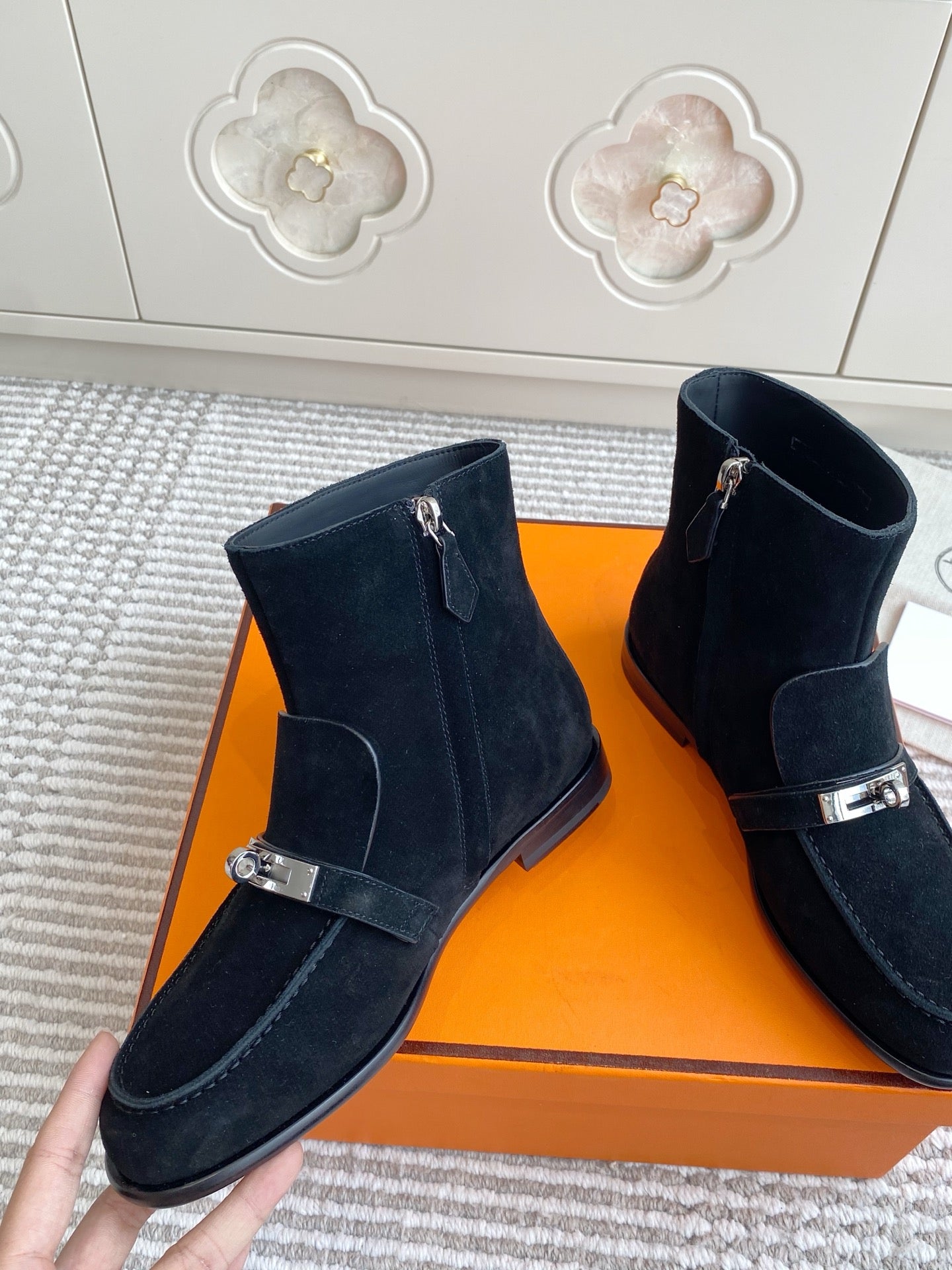 Kelly Buckle Short Suede Ankle Boots