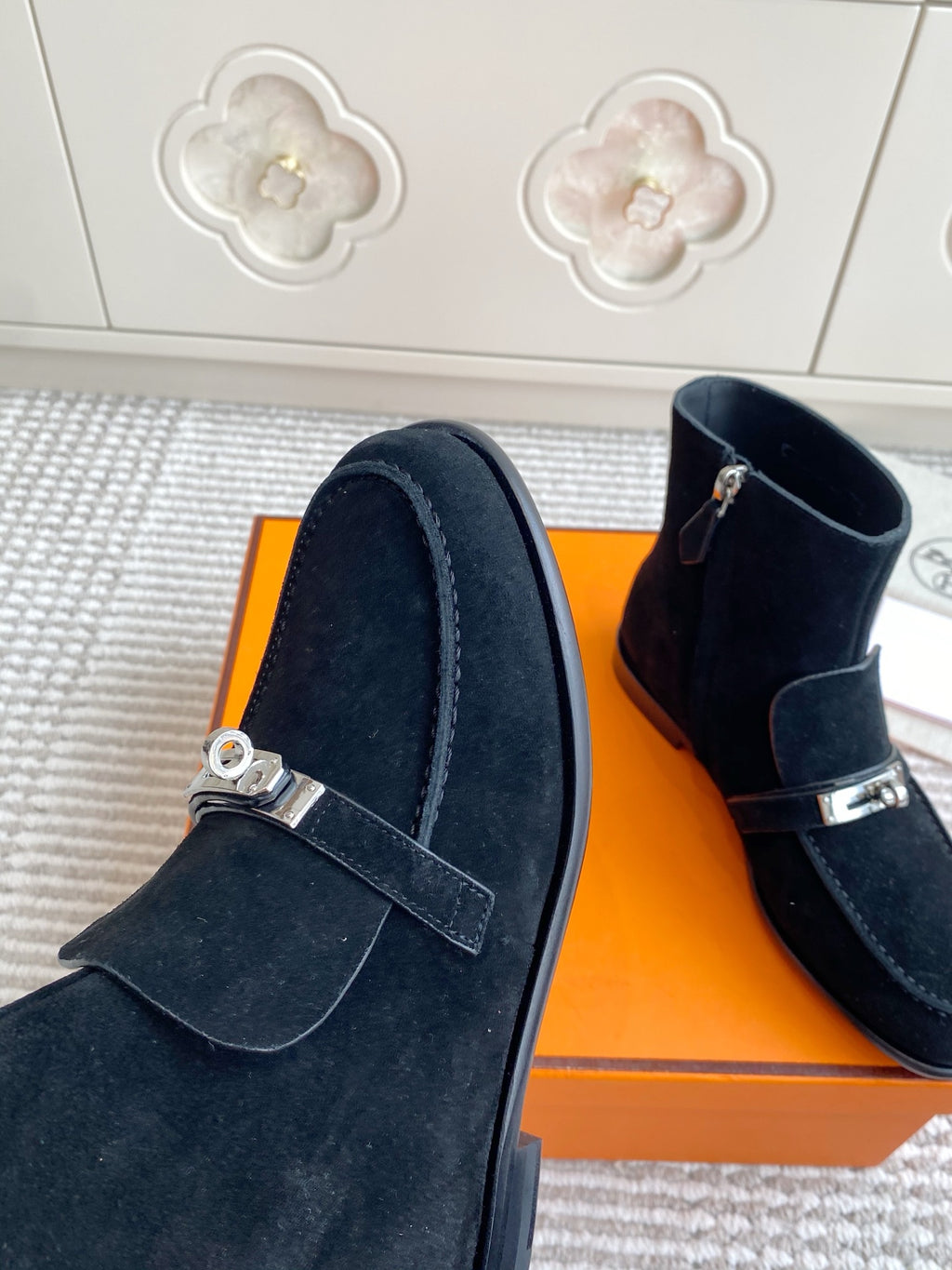 Kelly Buckle Short Suede Ankle Boots