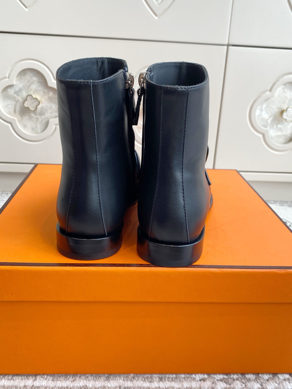 Kelly Buckle Short Leather Ankle Boots