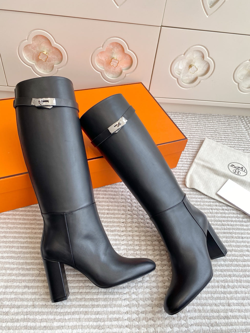 Kelly Buckle Knee-High Leather Heeled Boots