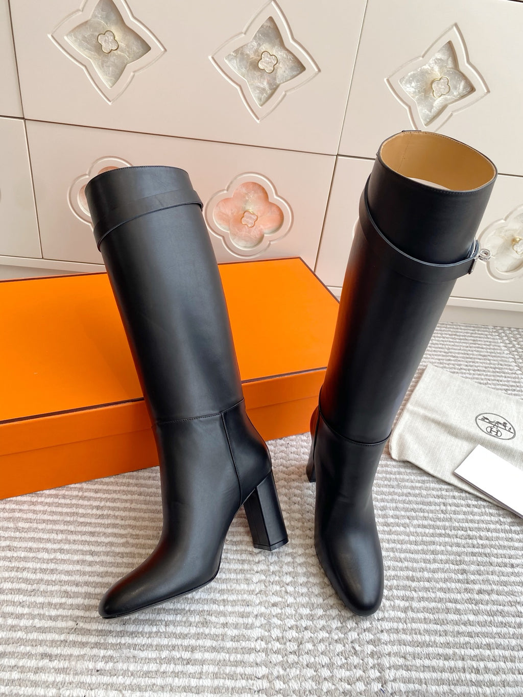 Kelly Buckle Knee-High Leather Heeled Boots