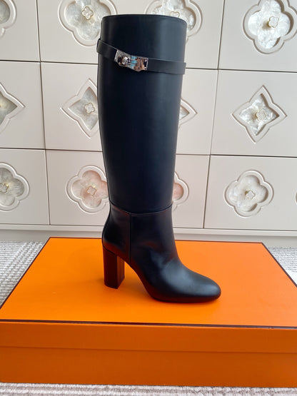 Kelly Buckle Knee-High Leather Heeled Boots