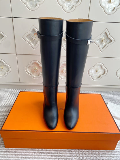 Kelly Buckle Knee-High Leather Heeled Boots