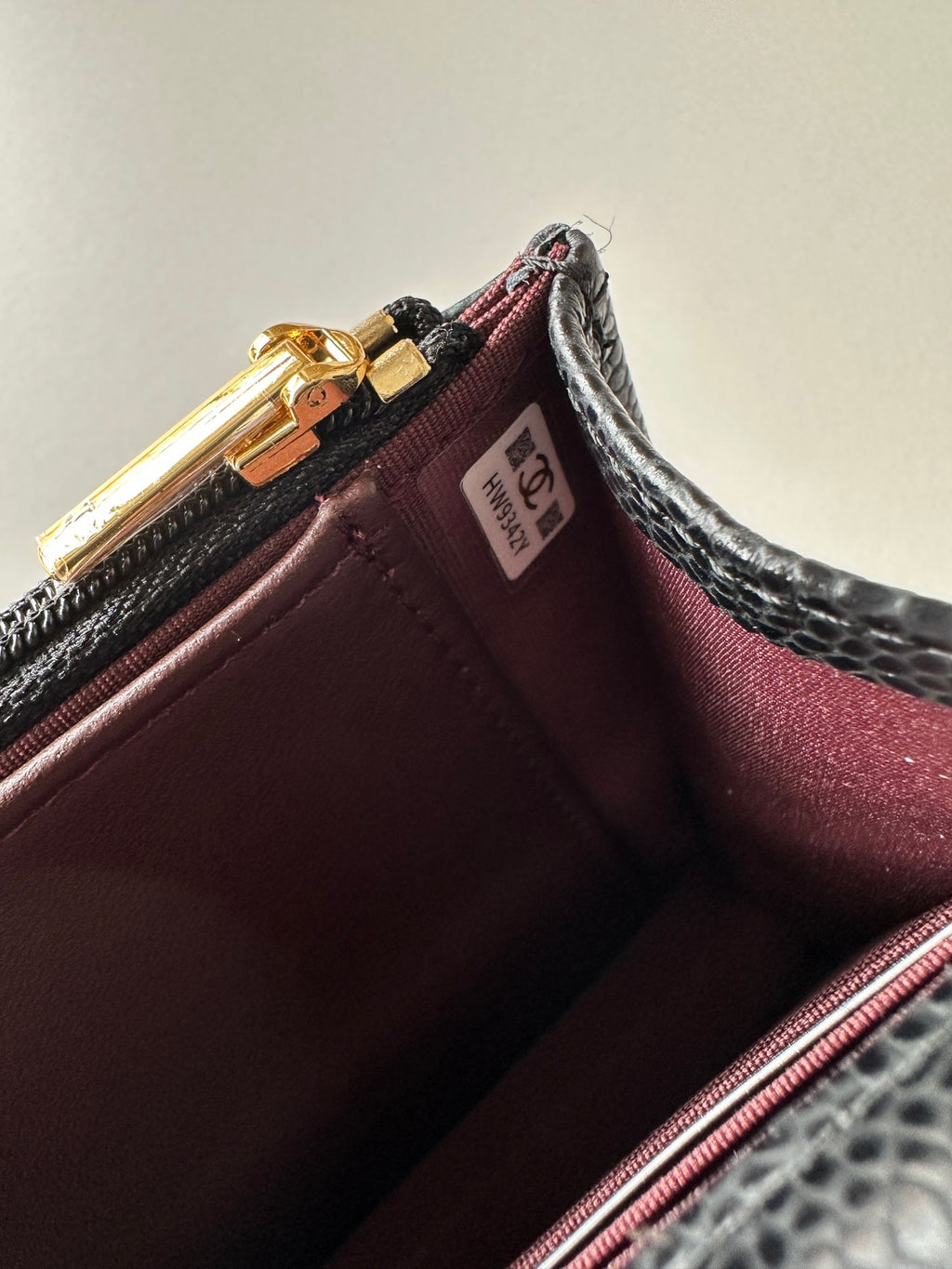 Quilted Classic Wallet on Chain